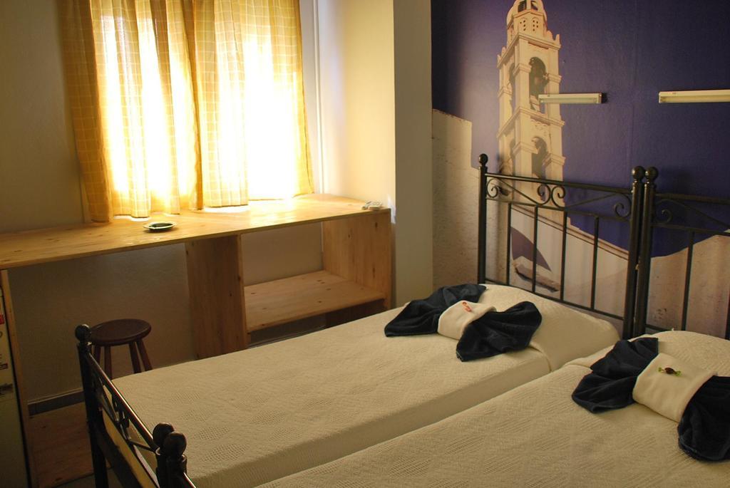 Oikeion Aparthotel Ερμούπολη Δωμάτιο φωτογραφία