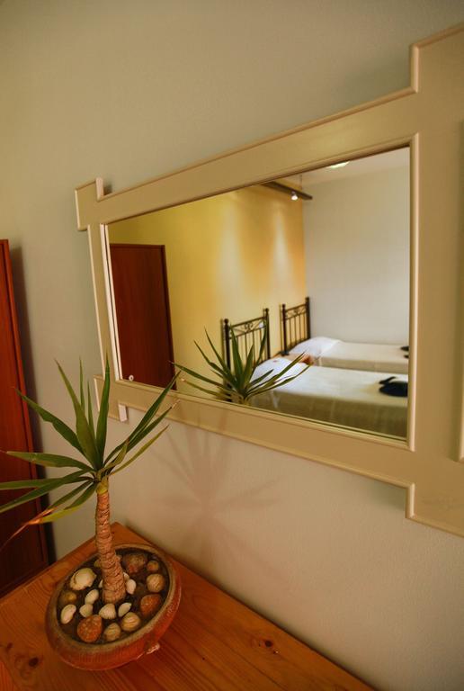 Oikeion Aparthotel Ερμούπολη Δωμάτιο φωτογραφία